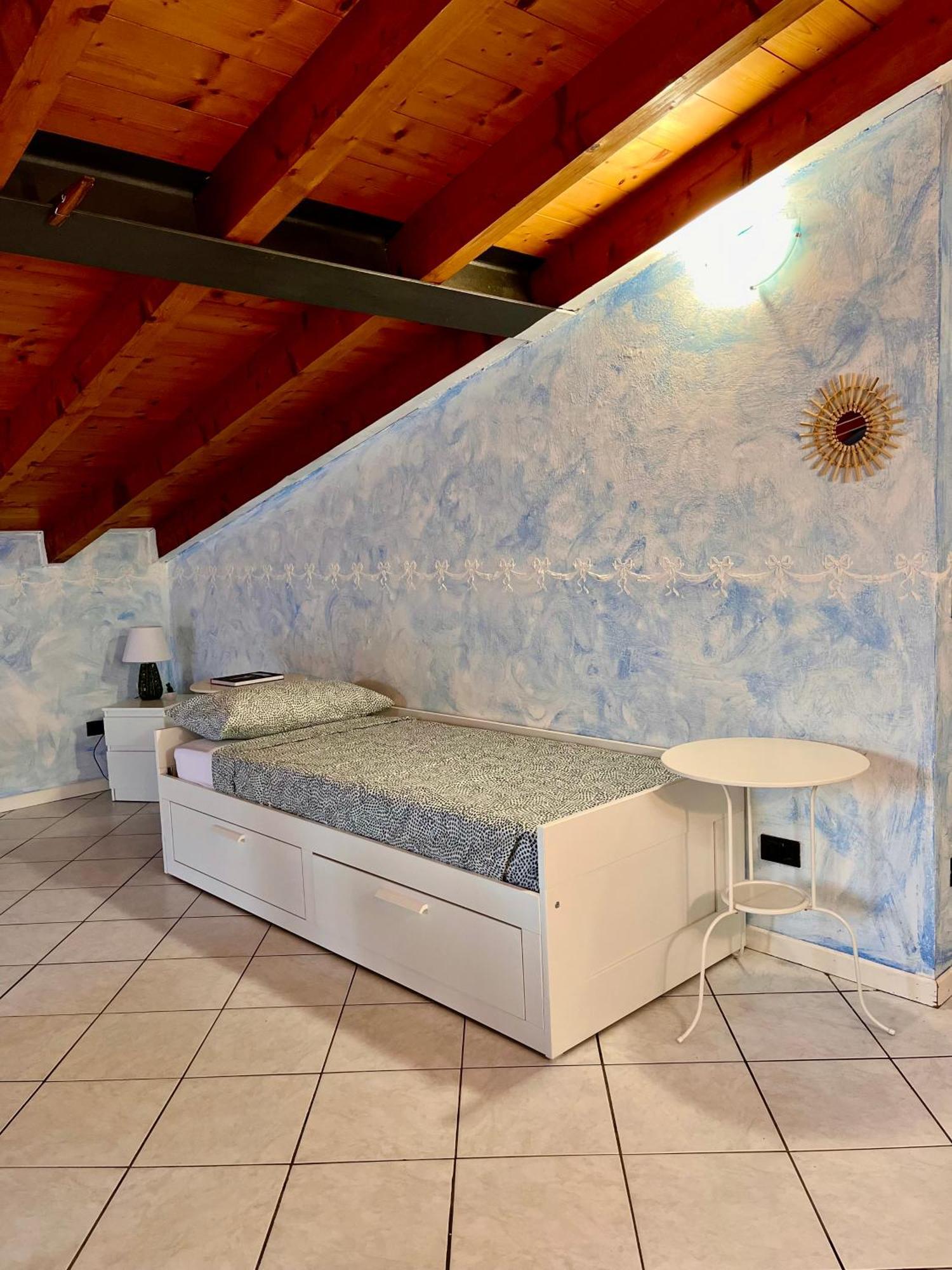 Appartamenti Villa Lina Desenzano del Garda Exterior foto